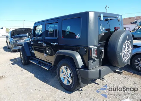 2010 Jeep Wrangler Unlimited Sport z USA, uszkodzony, nr VIN 1J4BA3H15AL150894
